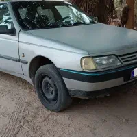 ماشین پژو 405نقره ای