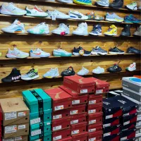 فروش عمده کفش و لباس اورجینال نایک پوما ریباک