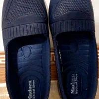 کوله پشتی و کفش تبی|کیف، کفش، کمربند|صومعه‌سرا, |دیوار