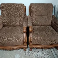 دو عدد مبل تک نفره به همراه میز وسط|مبلمان خانگی و میز عسلی|شیراز, شهرک ایثار|دیوار