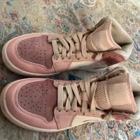 کفش جردن صورتی اصل نو