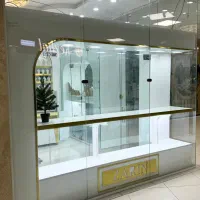 ویترین مغازه