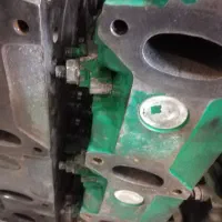 سرسیلندر لودر ولوو