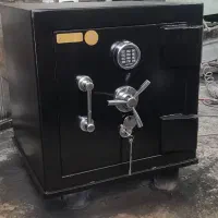 فروش انواع گاوصندوق dhd27