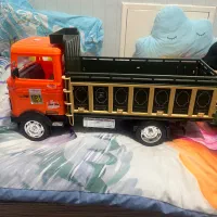 اسباب بازی کامیون و‌موتور