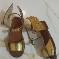 کفش بچه‌گانه
