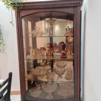 ویترین چوبی در حد نو