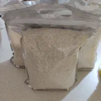 برنج عنبر بو و خرمای درجه یک خوزستان