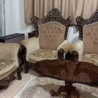 مبل سلطنتی هفت نفره با دو میزبان|مبلمان خانگی و میز عسلی|سرخه حصار, |دیوار