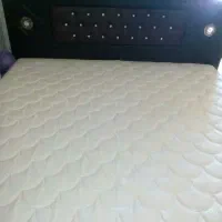 تخت خواب دونفره در حد نو