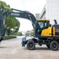 مینی بیل لاستیکی HW210A