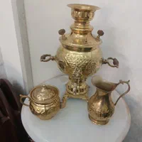 سماور زغالی برنجی  یک نیم لیتری همراه پارچ قوری