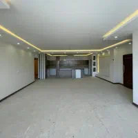 فروش اپارتمان بر خیابان اصلی