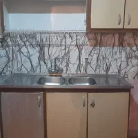 فروش کابینت فلزی شیشه به همراه هود وسینک ظرفشویی|مصالح و تجهیزات ساختمان|دوگنبدان, |دیوار