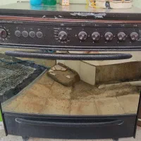 کمد . میز ارایش . فرگاز