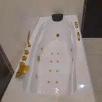 وان جکوزی حمام زیر دوشی