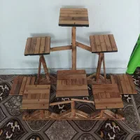 یک عدد استند گل و یک عدد توستر در حد نو و تمیز