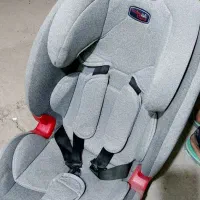 صندلی کودک خودرو