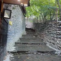 دو-طبقه-خانه-دربست-مناسب-کافی-شاپ