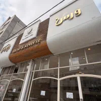اجاره مغازه با بر ۱۰ متری خیابان اصلی