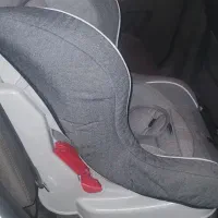 صندلی کودک ماشین زویه|تخت و صندلی بچه|رشت, بوسار|دیوار