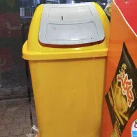 سطل زباله بزرگ سالم