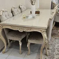 میز ناهار خوری ۸ نفره در حد نو