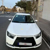 دنا پلاس بورسی ۱۴۰۲
