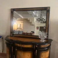 بوفه و آینه