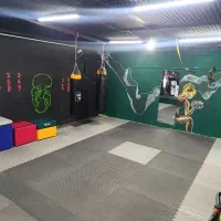 کرایه باشگاه بانوان|اجارهٔ کوتاه‌مدت دفتر کار و فضای آموزشی|اهواز, کیانپارس |دیوار