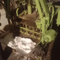 تعدادی بلوک زنی ،میکسر و بالابر(بلوک زن بتونیرهمزن|ماشینآلات صنعتی|کرمانشاه, |دیوار