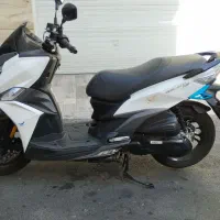 sym 200