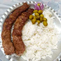 خمیر کوبیده گردو بادام آبغوره زیتون معجون ده مغز