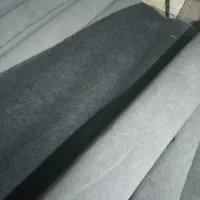 موکت چهار روز استفاده شده نوک مدادی