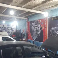 شاگرد مکانیک با مکانیک با جای خواب.درآمده خوب.