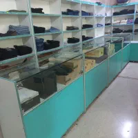 ویترین ، قفسه ، رگال و گیت  و پرینتر و چوب رگال
