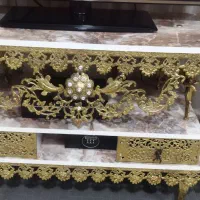 میز تی وی برنجی شیک و محکم|میز تلویزیون|نسیم‌شهر, |دیوار