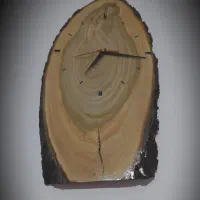 ساعت دیواری . سنتی