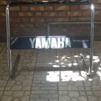 پایه ارگ و پیانو یاماها در حد نو