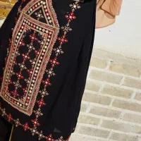 زنجیره وتاپه زنی|لباس|آزادشهر, |دیوار