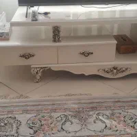 میز تلویزیون سالم و تمیز