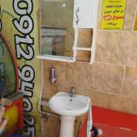 روشویی و اینه