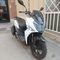 j200