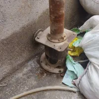 دوعدد لوله پنج اینج