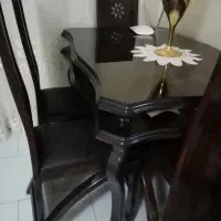 میز غذاخوری