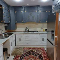 ساخت کابینت وکلیه وسایل چوبی ورنگ مصنوعات چوبی