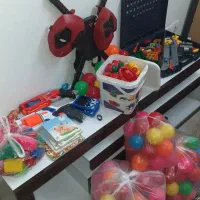 حراجی اسباب بازی همه باهم ۸۰۰ تومان