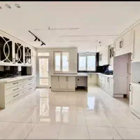 سیناگروه/۱۲۱متر/دوخواب/طبقه۶/لیلیانپالاس