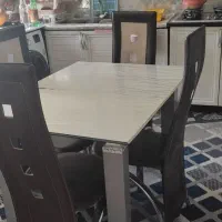 میز اشپزخانه