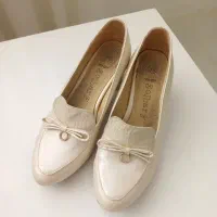 ۲ عدد کفش مجلسی مشکی و کرم ... کیف